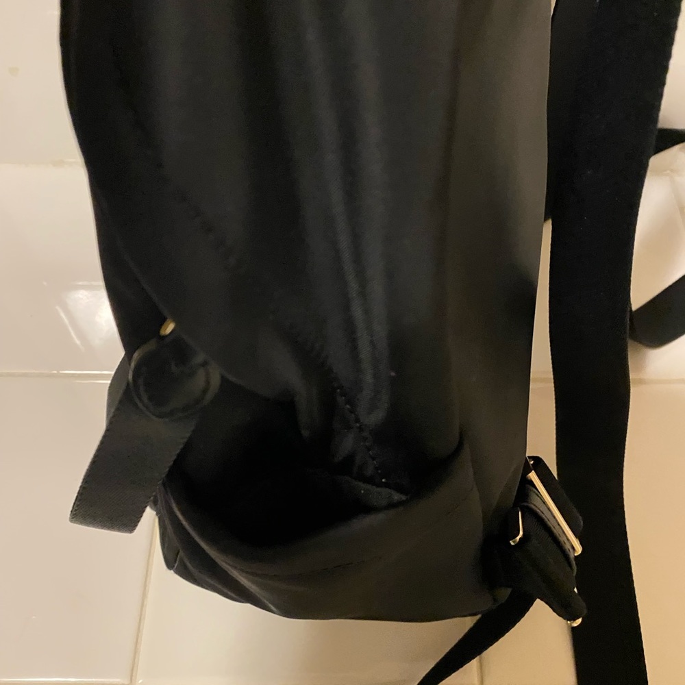 Kate spade backpack - Picture 5 of 9